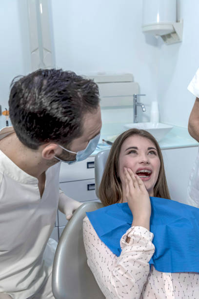 Best Emergency Treatment for Toothache in Walkerton, IN
